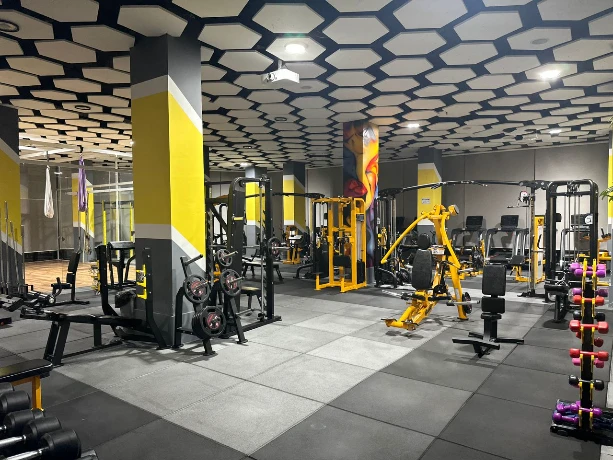 باشگاه ورزشی جیم گرلز ساوه